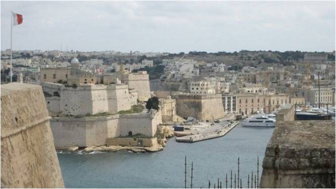 Malta is hosting this year's Commonwealth Summit, but is also a EU Member